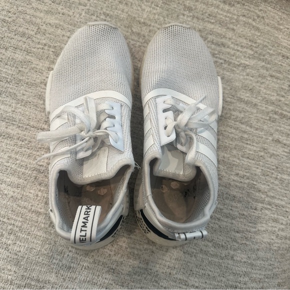 Adidas NMD R1 - Picture 2 of 5